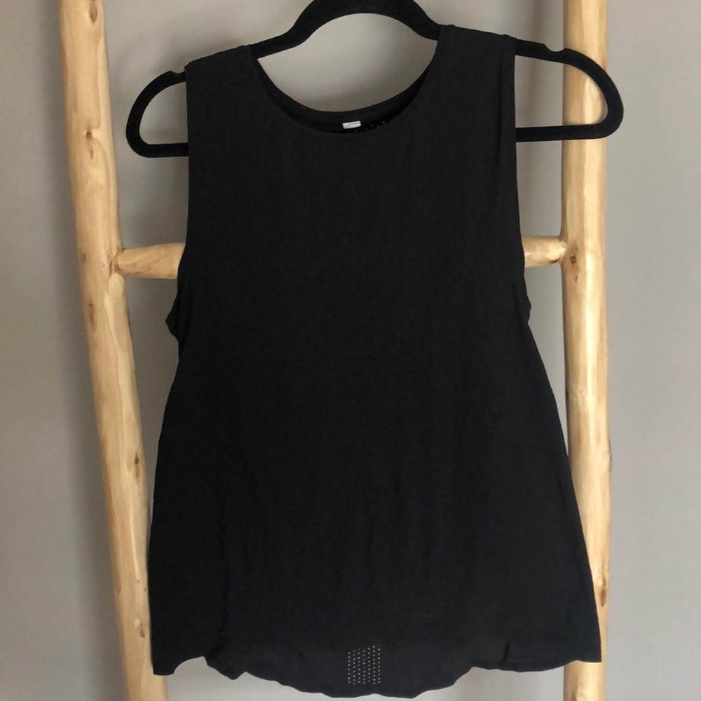Lulu lemon tank